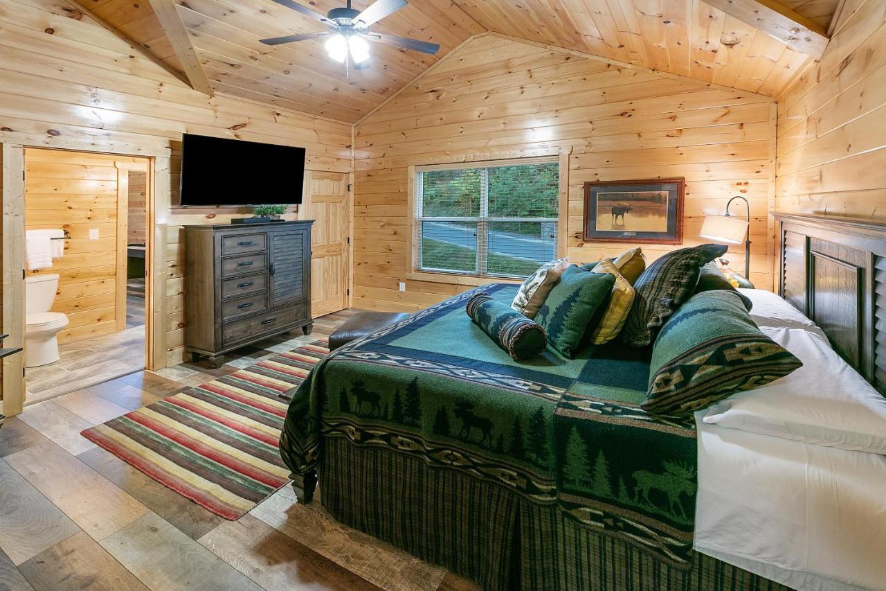 Gritz Carlton, Private Pool, Theater Rm, 1089 Of Free Tickets Each Paid Day, Dollywood And More Sevierville Exterior foto